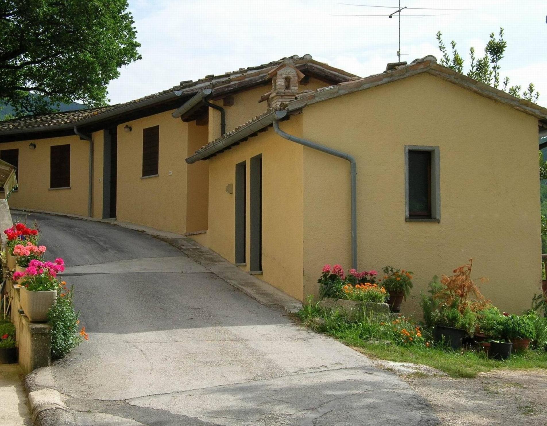 Agriturismo Orsaiola Урбания Экстерьер фото